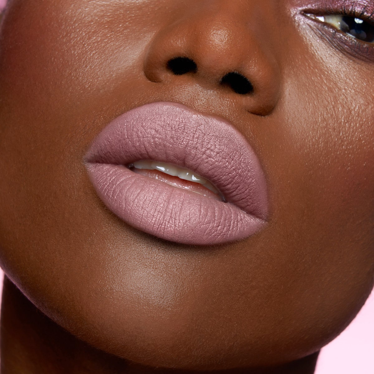 LIP CONTOUR 2.0 (DELINEADOR DE LABIOS)